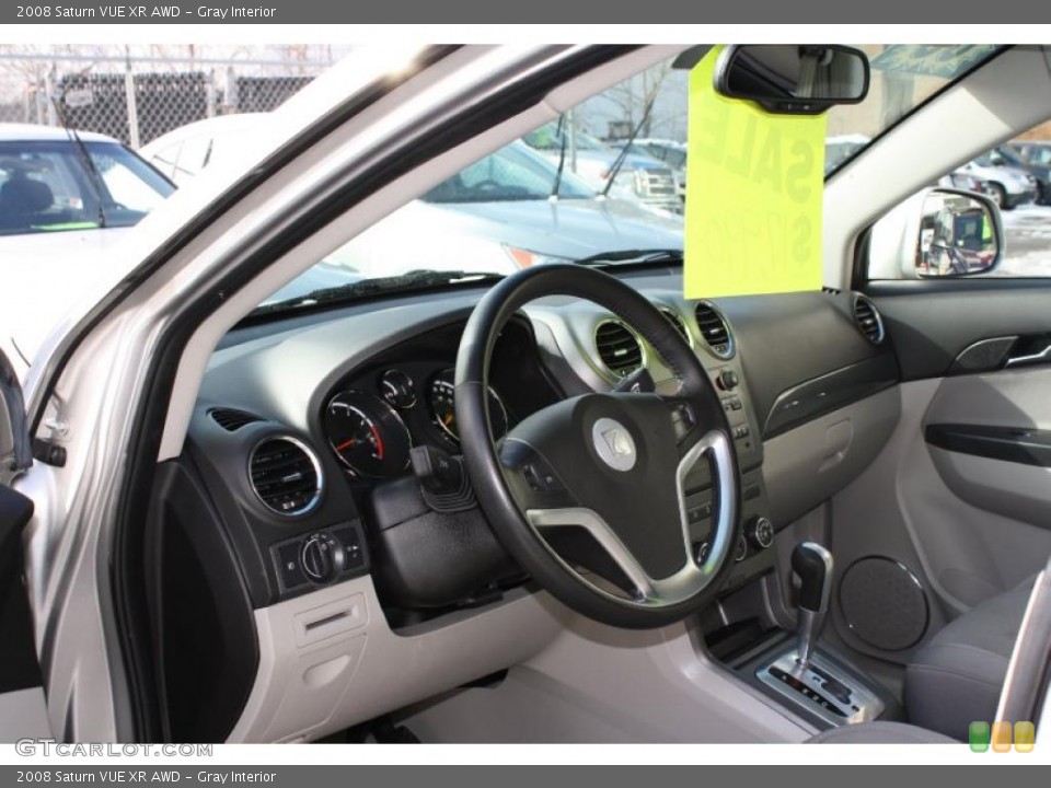 Gray Interior Photo for the 2008 Saturn VUE XR AWD #44813560
