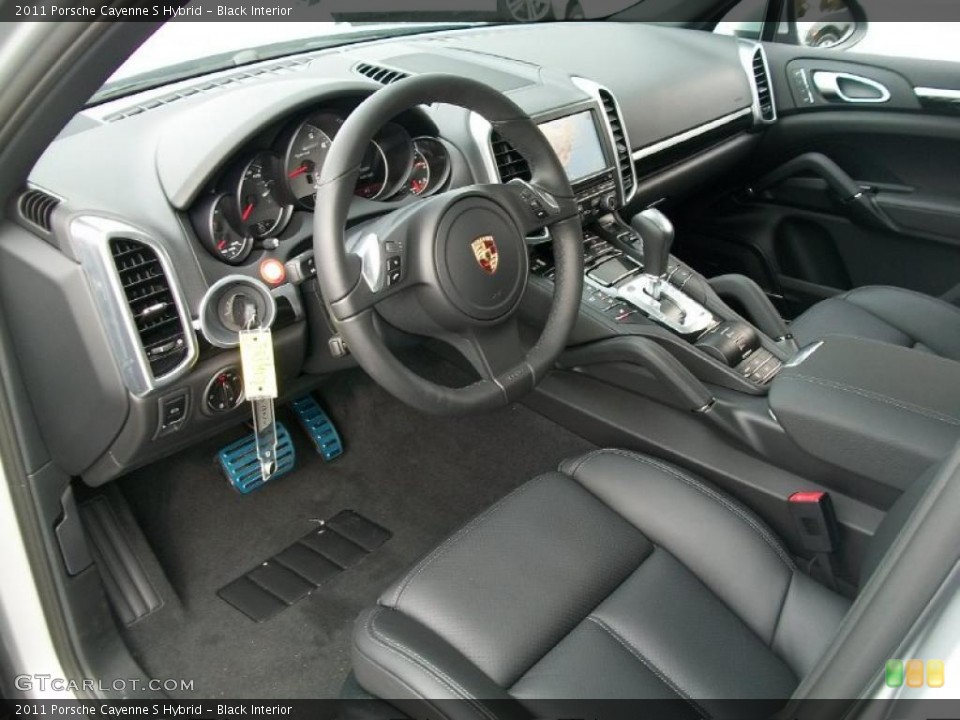 Black Interior Prime Interior for the 2011 Porsche Cayenne S Hybrid #44816124