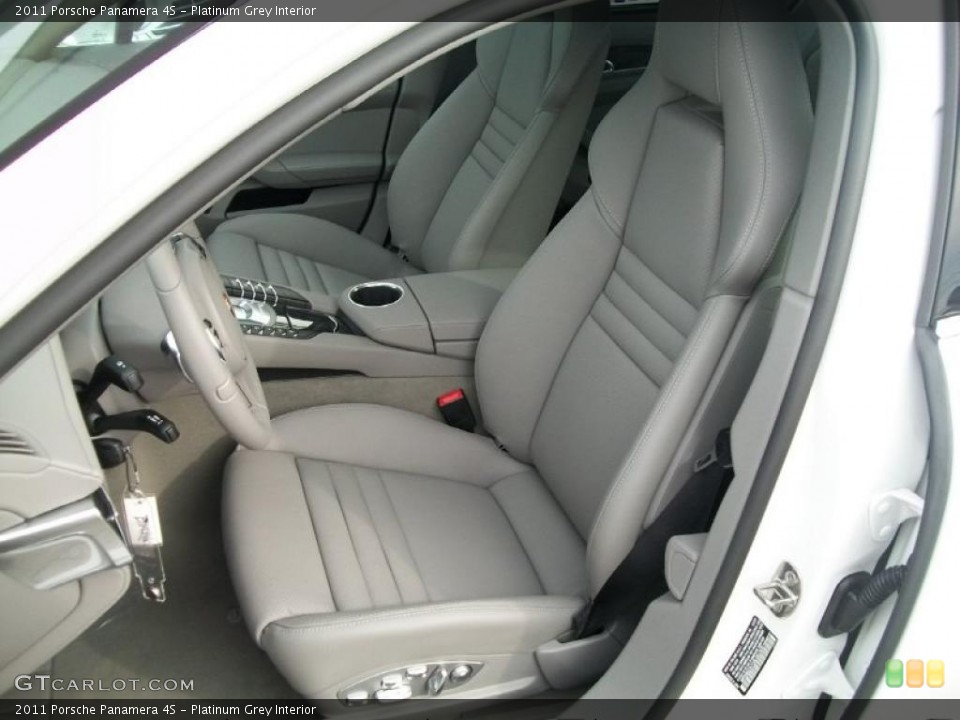 Platinum Grey Interior Photo for the 2011 Porsche Panamera 4S #44816758