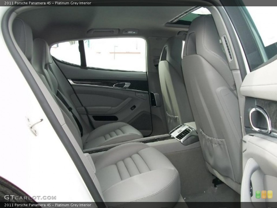 Platinum Grey Interior Photo for the 2011 Porsche Panamera 4S #44816940