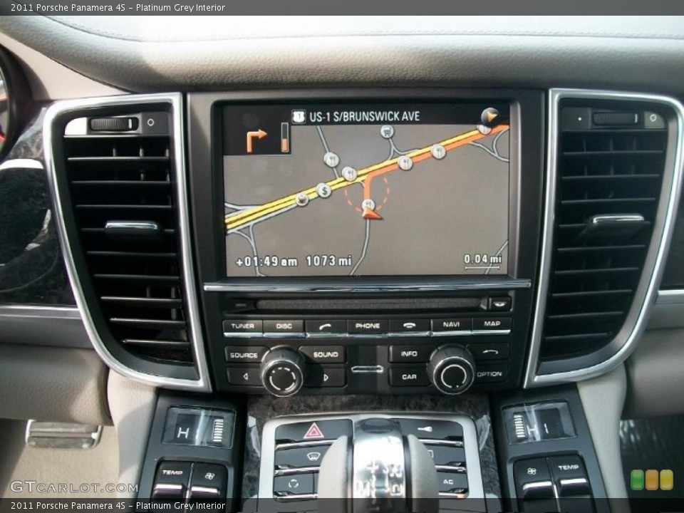 Platinum Grey Interior Navigation for the 2011 Porsche Panamera 4S #44817928