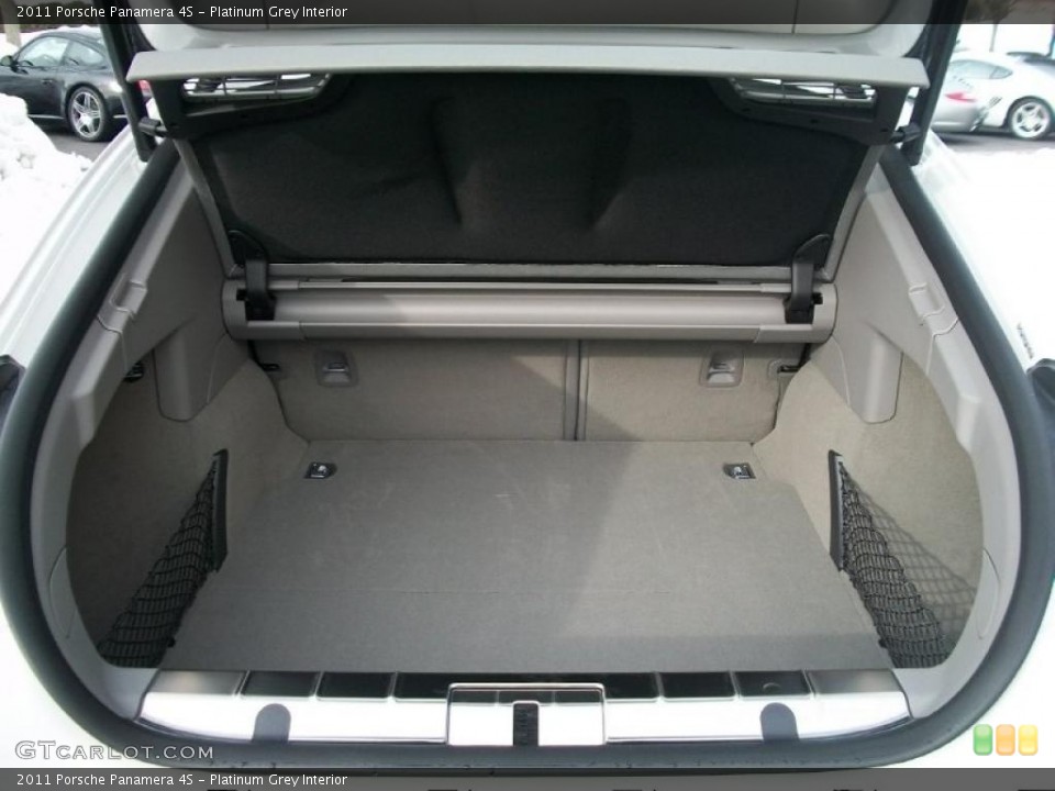 Platinum Grey Interior Trunk for the 2011 Porsche Panamera 4S #44817976