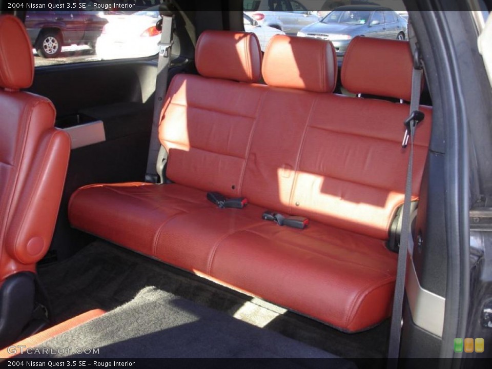 Rouge Interior Photo for the 2004 Nissan Quest 3.5 SE #44821608