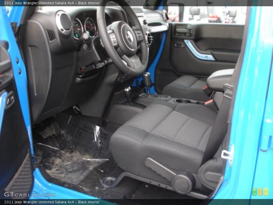 Black Interior Photo for the 2011 Jeep Wrangler Unlimited Sahara 4x4 #44823660