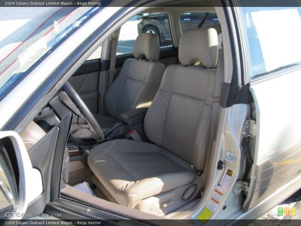 Beige Interior Photo for the 2004 Subaru Outback Limited Wagon #44829552