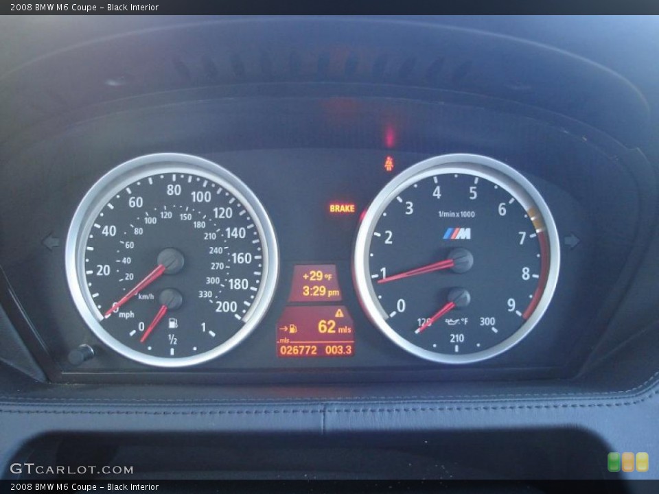 Black Interior Gauges for the 2008 BMW M6 Coupe #44843896