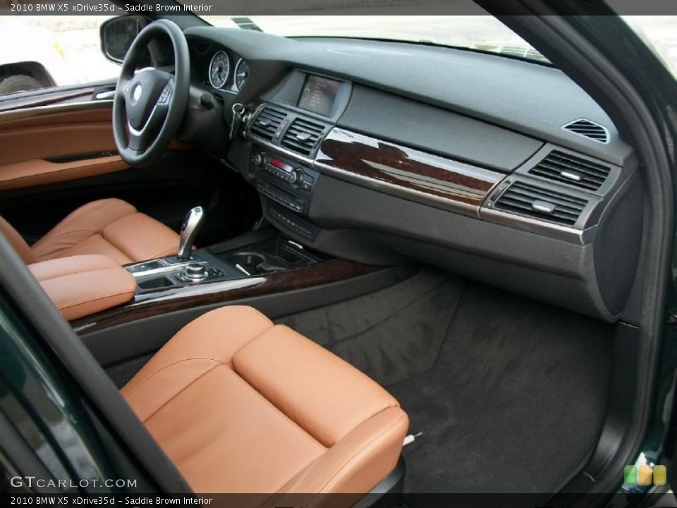 Saddle Brown Interior Dashboard for the 2010 BMW X5 xDrive35d #44851096