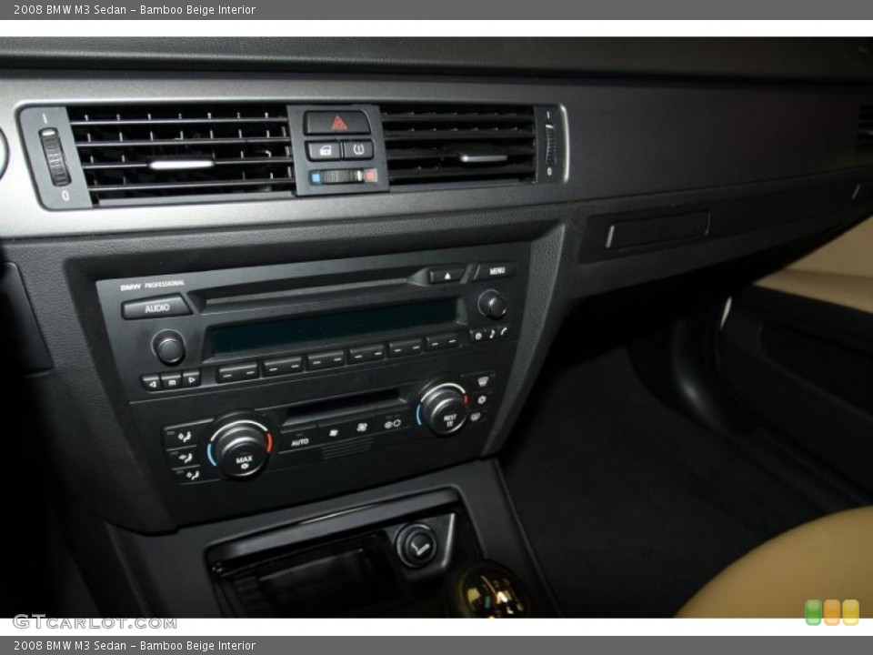 Bamboo Beige Interior Controls for the 2008 BMW M3 Sedan #44851408