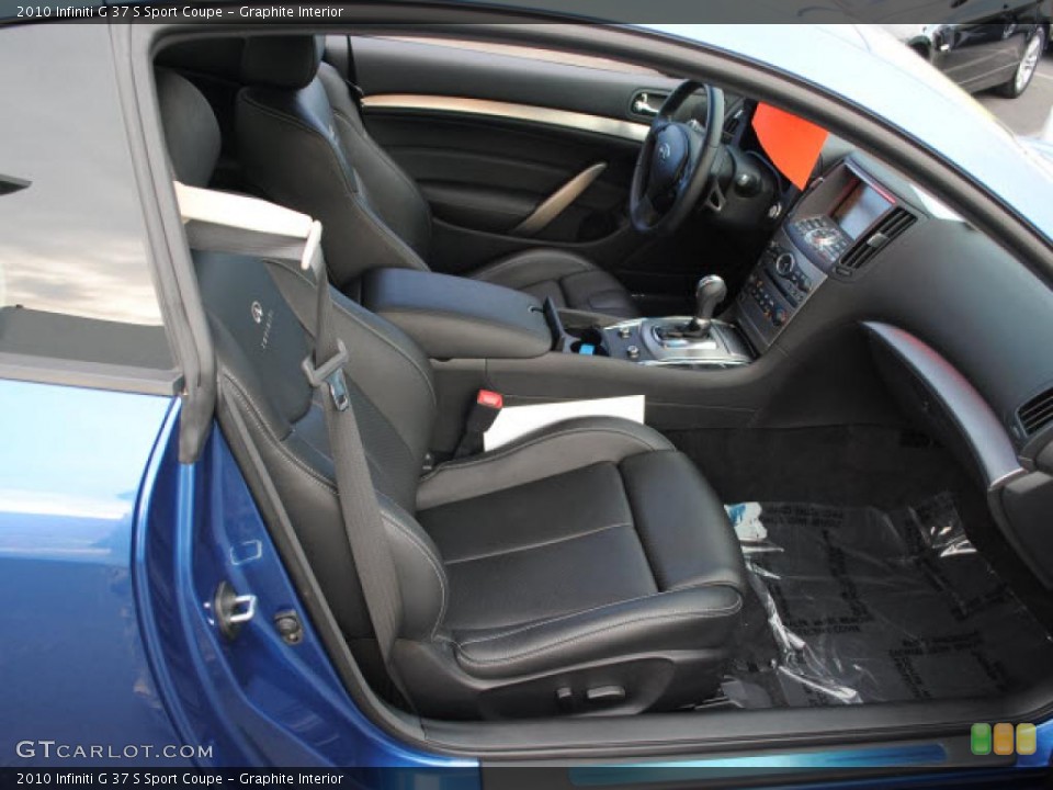 Graphite Interior Photo for the 2010 Infiniti G 37 S Sport Coupe #44867476