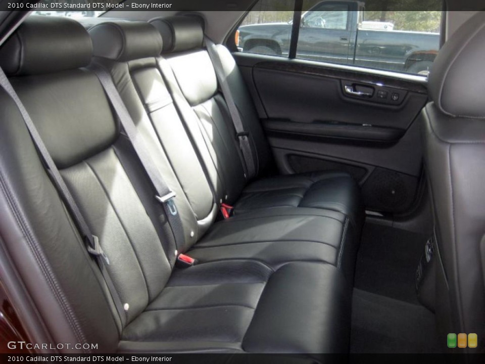 Ebony Interior Photo for the 2010 Cadillac DTS  #44873097