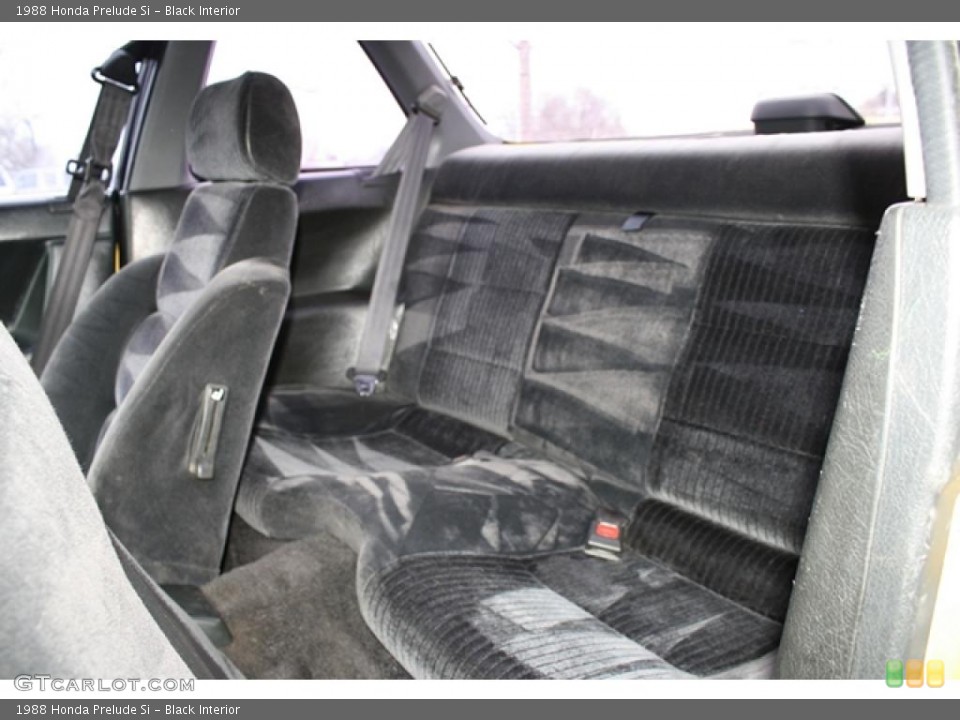 Black Interior Photo for the 1988 Honda Prelude Si #44879468