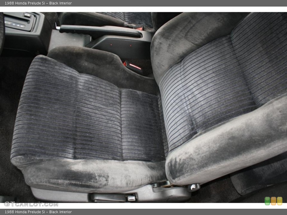 Black Interior Photo for the 1988 Honda Prelude Si #44879501