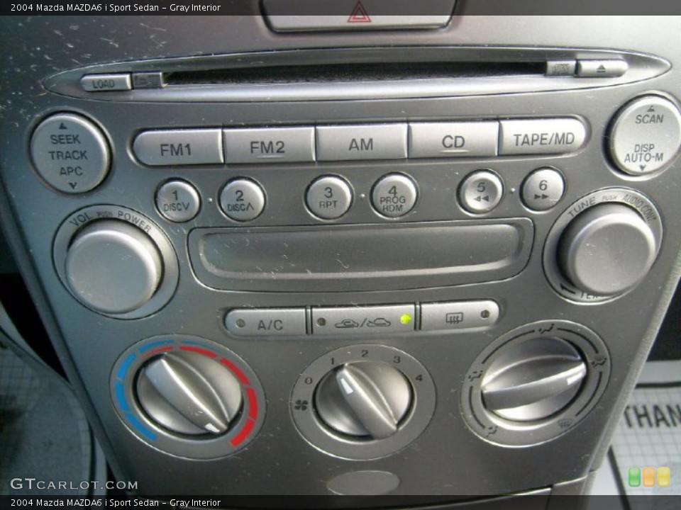 Gray Interior Controls for the 2004 Mazda MAZDA6 i Sport Sedan #44881089