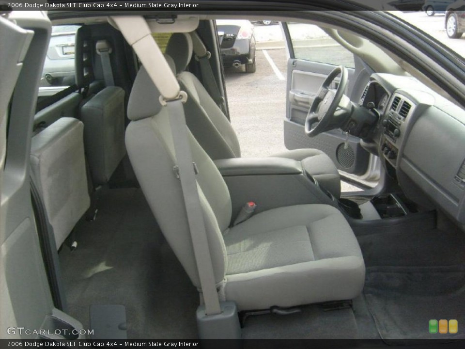 Medium Slate Gray Interior Photo for the 2006 Dodge Dakota SLT Club Cab 4x4 #44885461