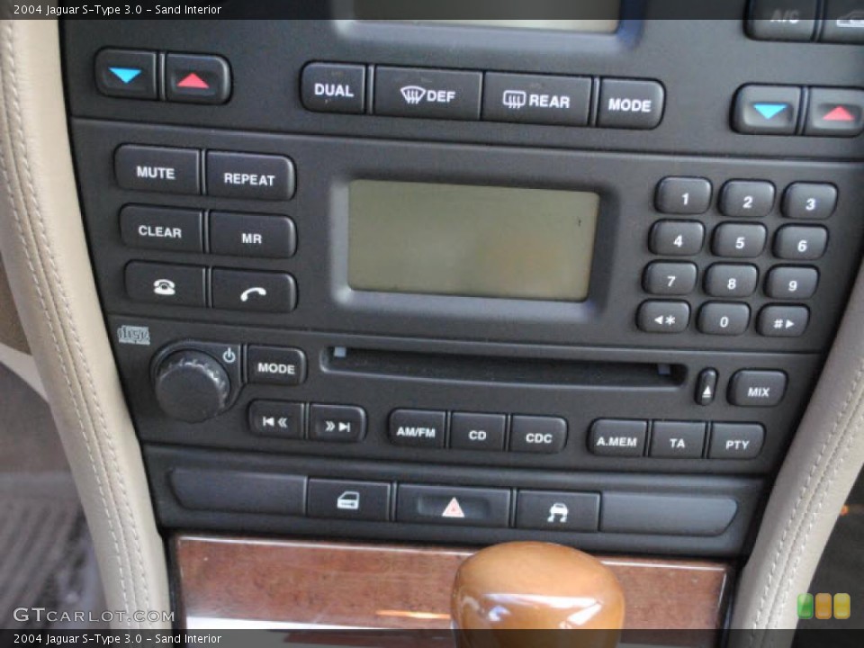 Sand Interior Controls for the 2004 Jaguar S-Type 3.0 #44892881
