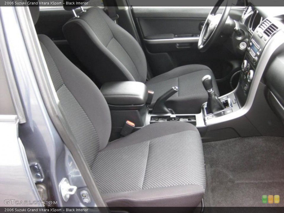 Black Interior Photo for the 2006 Suzuki Grand Vitara XSport #44893997