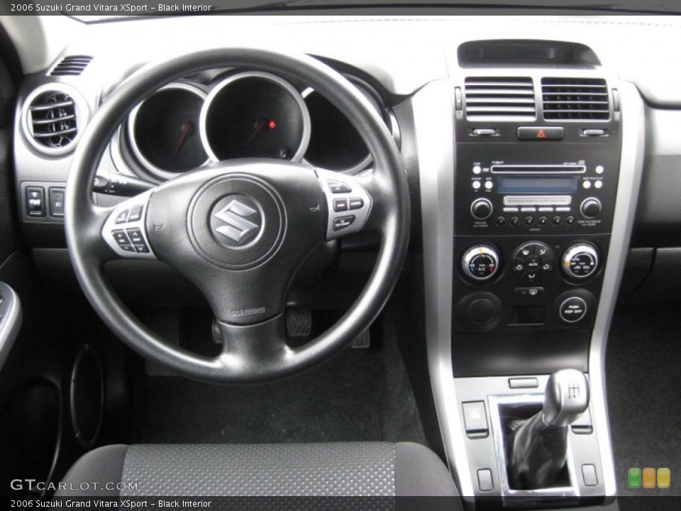Black Interior Dashboard for the 2006 Suzuki Grand Vitara XSport #44894089