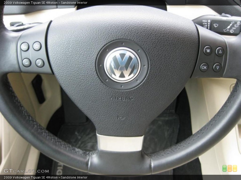 Sandstone Interior Controls for the 2009 Volkswagen Tiguan SE 4Motion #44896114