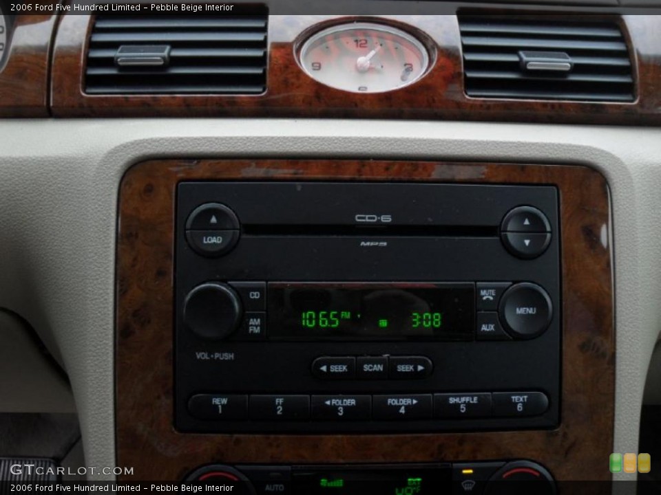 Pebble Beige Interior Controls for the 2006 Ford Five Hundred Limited #44904659