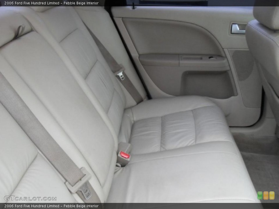 Pebble Beige Interior Photo for the 2006 Ford Five Hundred Limited #44904803
