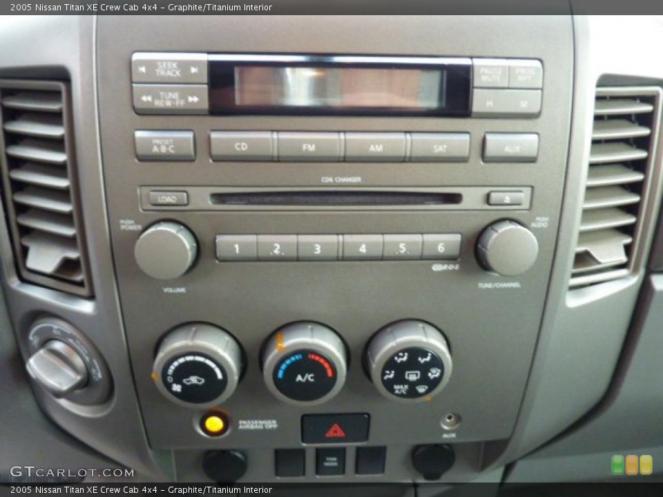 Graphite/Titanium Interior Controls for the 2005 Nissan Titan XE Crew Cab 4x4 #44904851