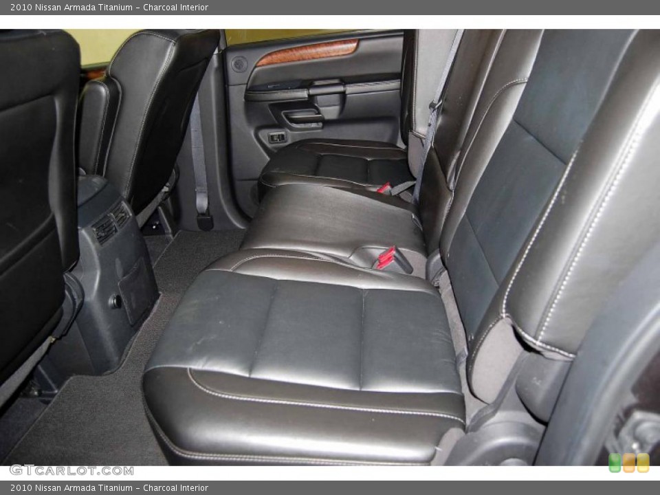 Charcoal Interior Photo for the 2010 Nissan Armada Titanium #44909863