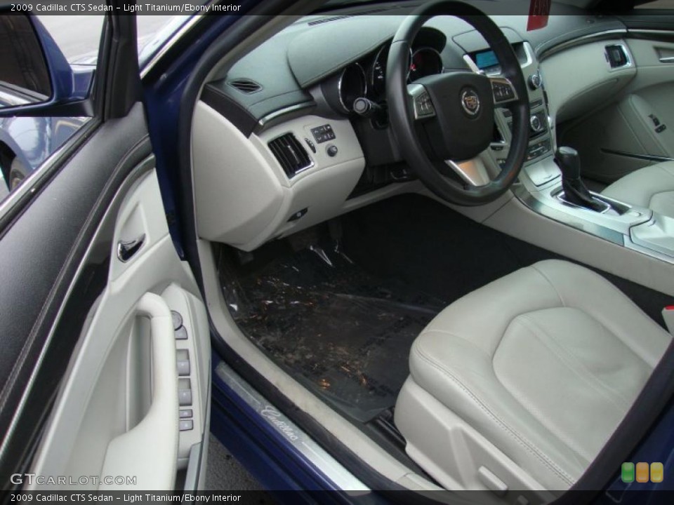 Light Titanium/Ebony Interior Photo for the 2009 Cadillac CTS Sedan #44913486