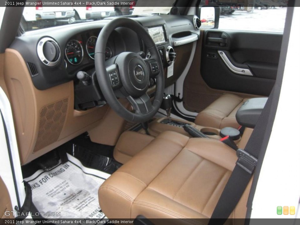 Black/Dark Saddle Interior Photo for the 2011 Jeep Wrangler Unlimited Sahara 4x4 #44914636