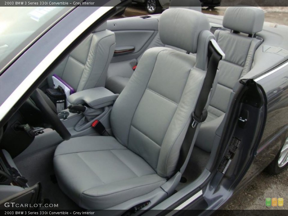 Grey Interior Photo for the 2003 BMW 3 Series 330i Convertible #44926245
