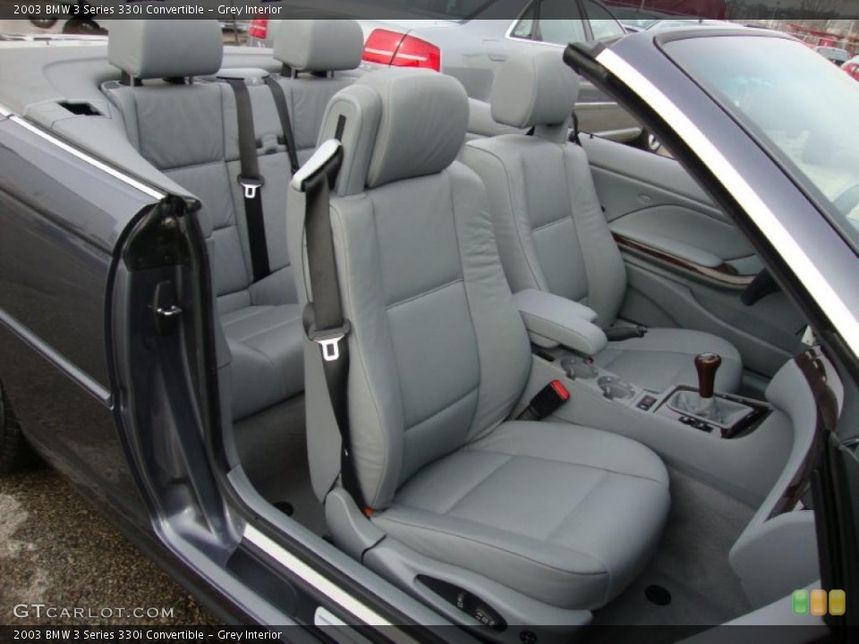 Grey Interior Photo for the 2003 BMW 3 Series 330i Convertible #44926293