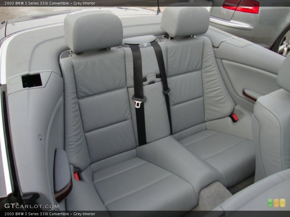 Grey Interior Photo for the 2003 BMW 3 Series 330i Convertible #44926317