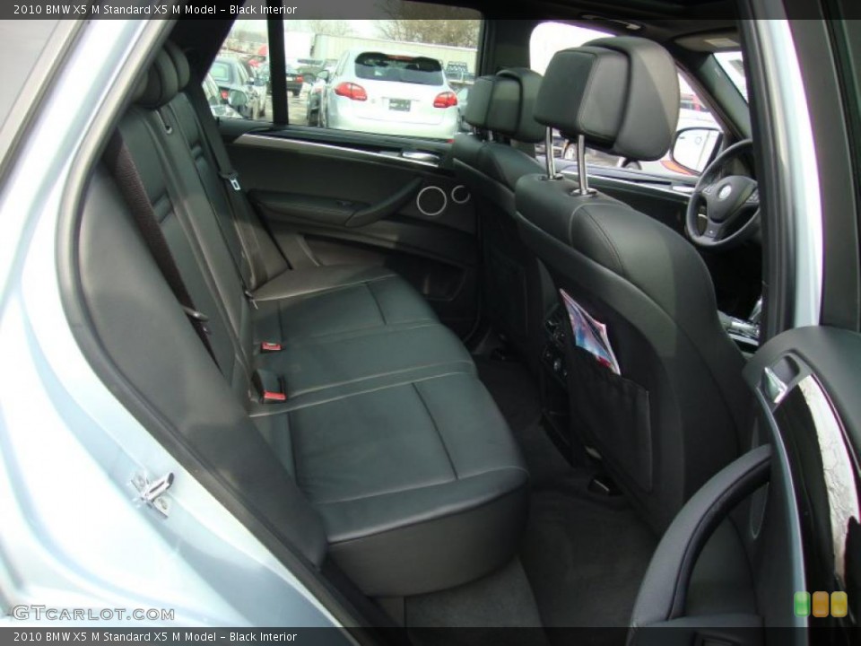 Black Interior Photo for the 2010 BMW X5 M  #44928621