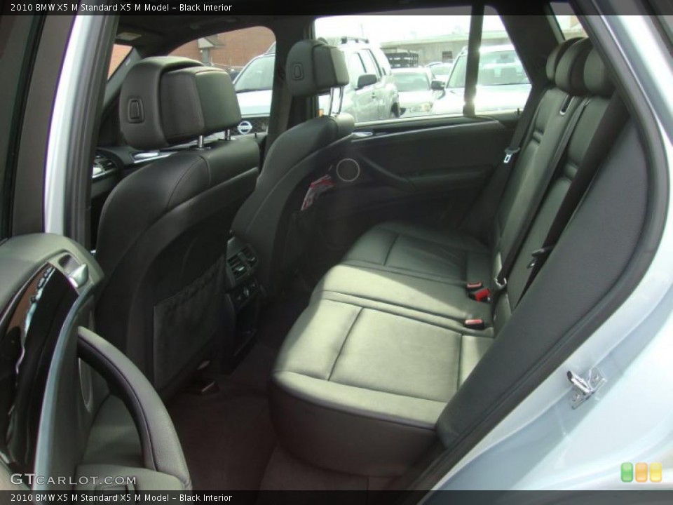 Black Interior Photo for the 2010 BMW X5 M  #44928654