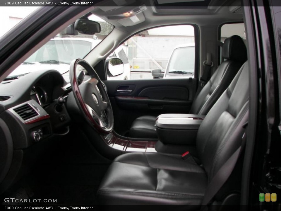 Ebony/Ebony Interior Photo for the 2009 Cadillac Escalade AWD #44933621