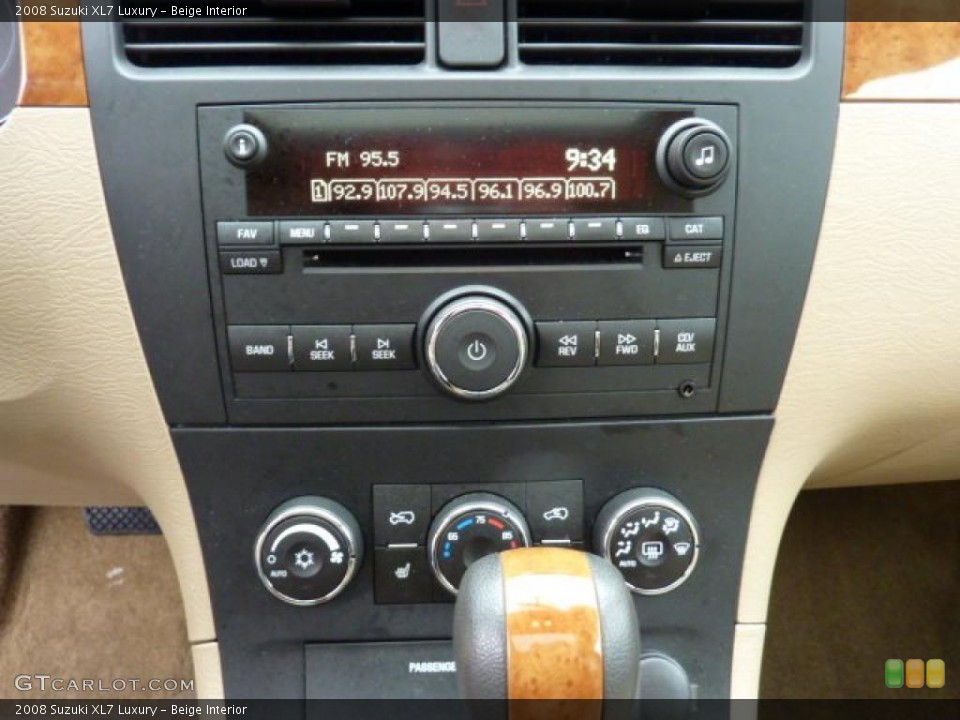 Beige Interior Controls for the 2008 Suzuki XL7 Luxury #44934169