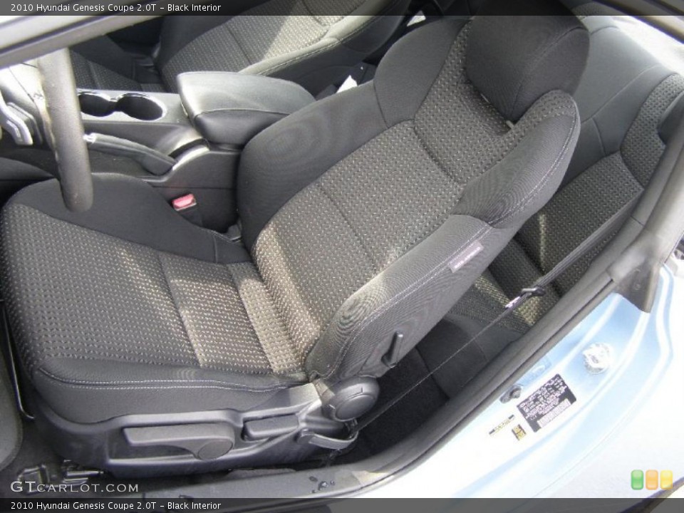 Black Interior Photo for the 2010 Hyundai Genesis Coupe 2.0T #44935049