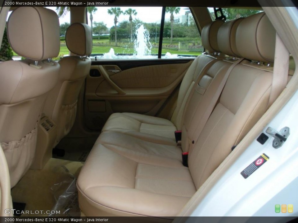 Java Interior Photo for the 2000 Mercedes-Benz E 320 4Matic Wagon #44944809