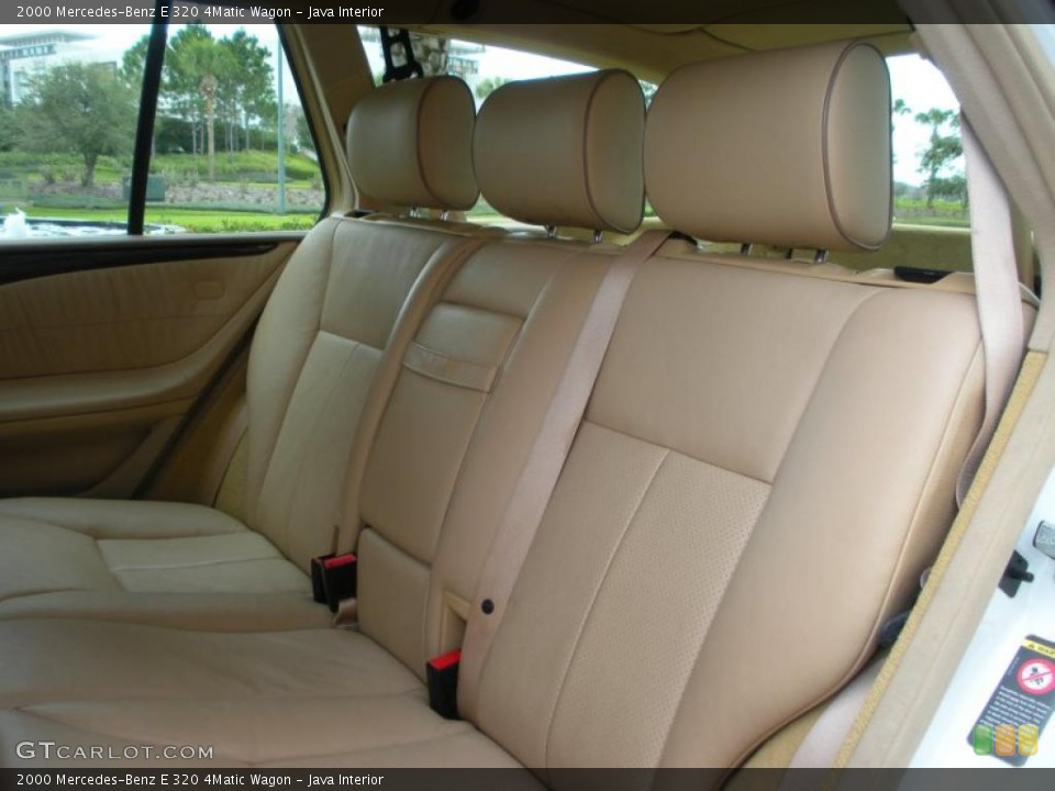 Java Interior Photo for the 2000 Mercedes-Benz E 320 4Matic Wagon #44944821
