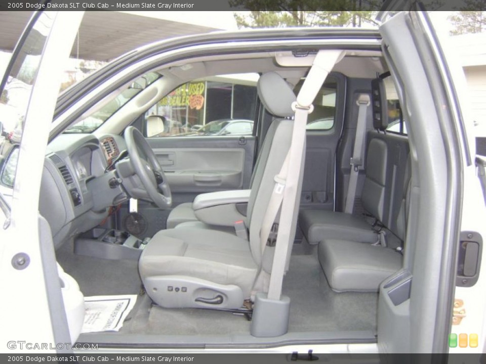 Medium Slate Gray Interior Photo for the 2005 Dodge Dakota SLT Club Cab #44946245