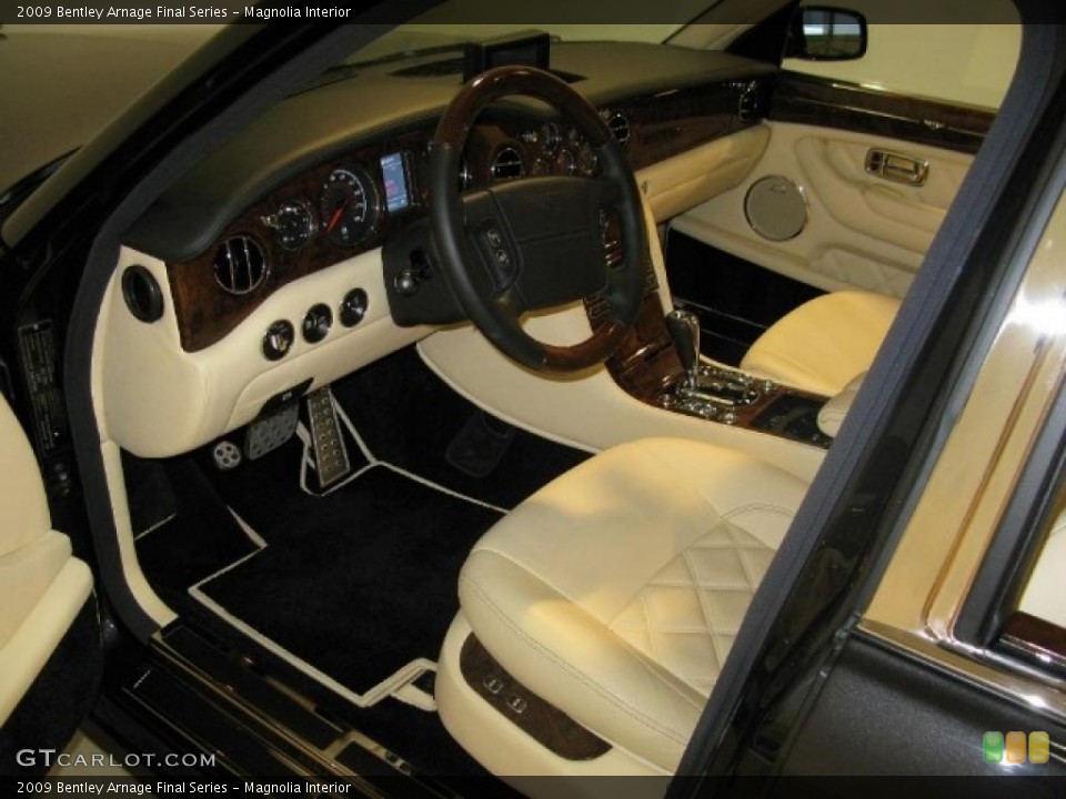 Magnolia Interior Photo for the 2009 Bentley Arnage Final Series #44958707
