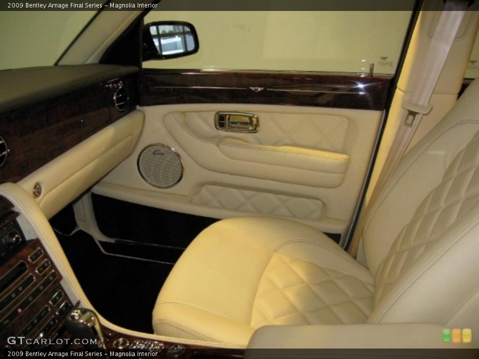 Magnolia Interior Photo for the 2009 Bentley Arnage Final Series #44958920