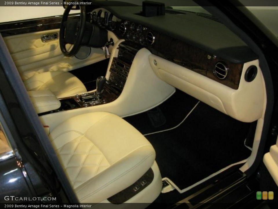 Magnolia Interior Photo for the 2009 Bentley Arnage Final Series #44958950