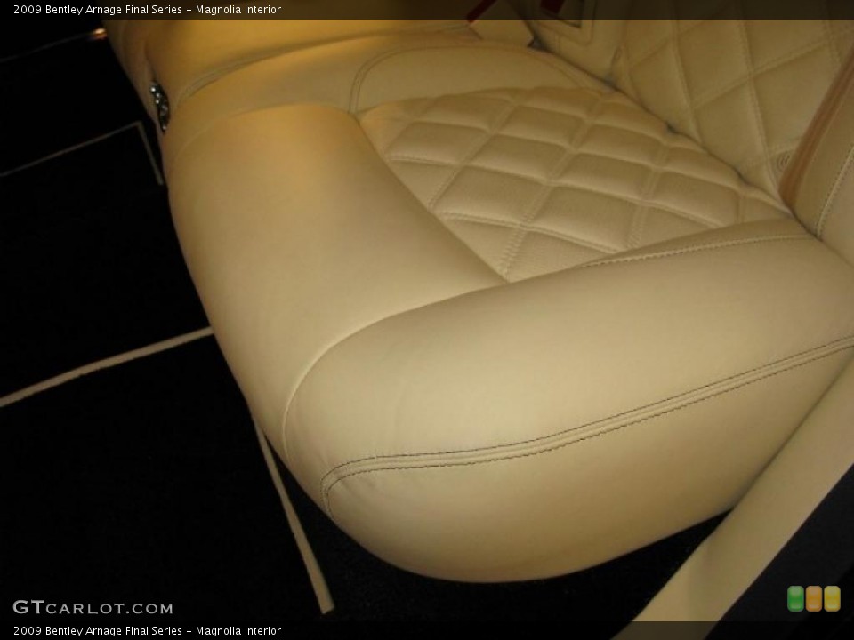 Magnolia Interior Photo for the 2009 Bentley Arnage Final Series #44959052