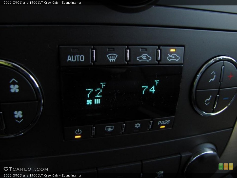 Ebony Interior Controls for the 2011 GMC Sierra 1500 SLT Crew Cab #44960452