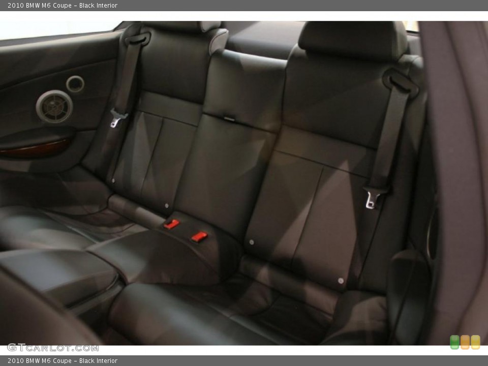 Black Interior Photo for the 2010 BMW M6 Coupe #44963789