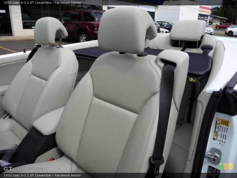 Parchment Interior Photo for the 2009 Saab 9-3 2.0T Convertible #44978657