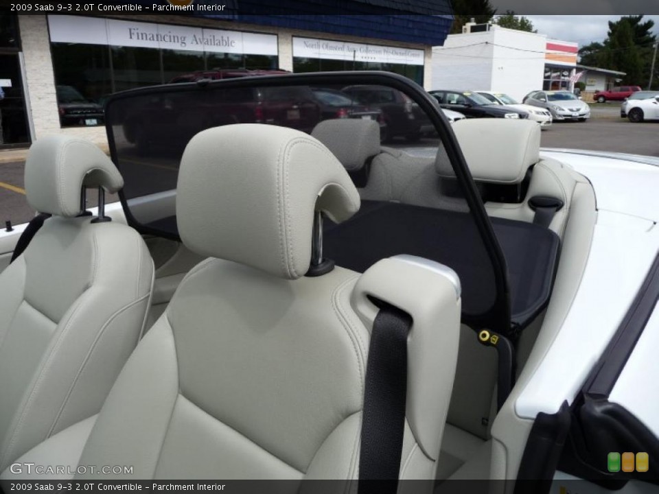 Parchment Interior Photo for the 2009 Saab 9-3 2.0T Convertible #44978669