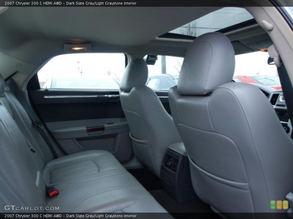 Dark Slate Gray/Light Graystone Interior Photo for the 2007 Chrysler 300 C HEMI AWD #44979101