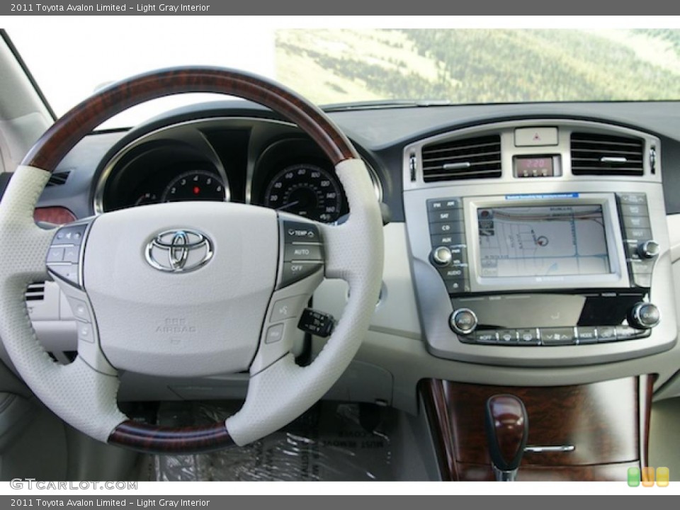 Light Gray Interior Navigation for the 2011 Toyota Avalon Limited #44982305