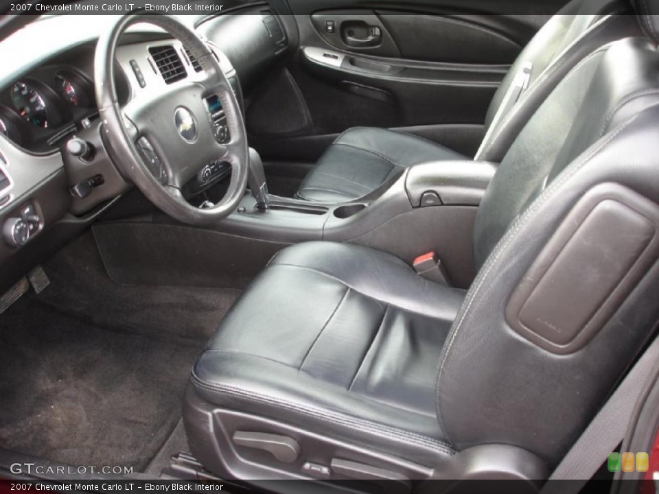 Ebony Black Interior Photo for the 2007 Chevrolet Monte Carlo LT #44985342